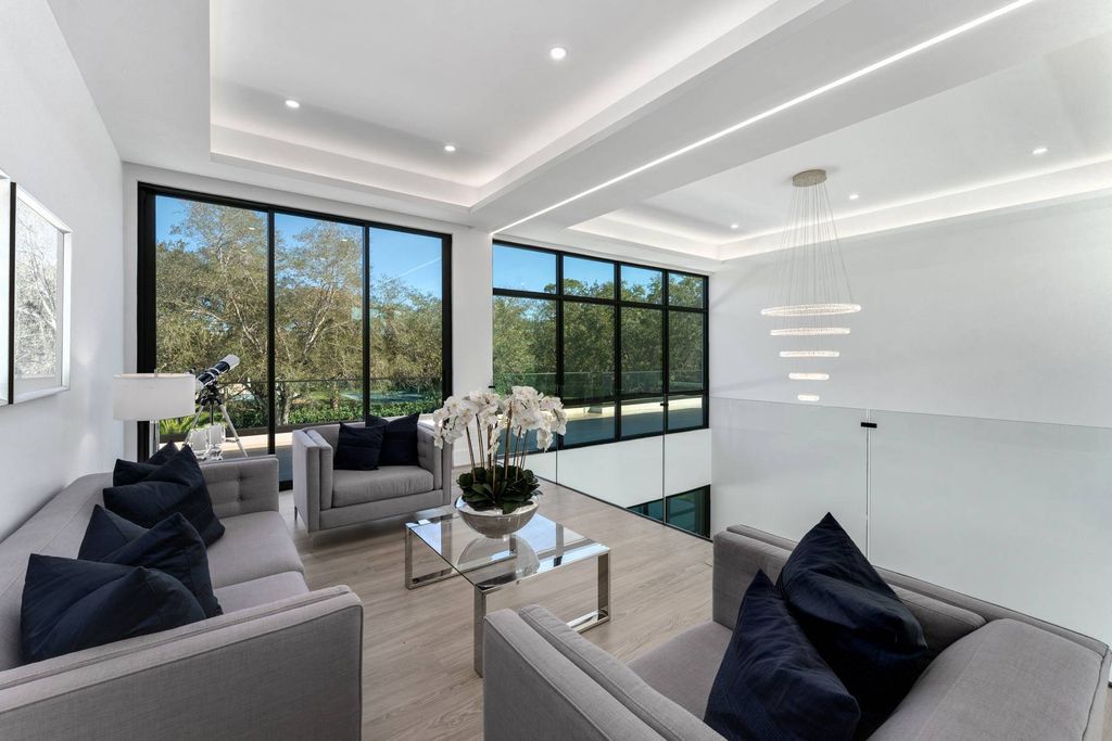 Luxury House for sale in Miami, Florida8