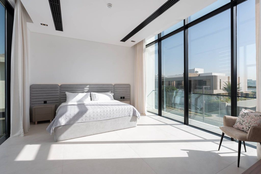 Luxury Villa for sale in Dubai8